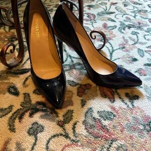 Ivanka Trump Navy stilettos
